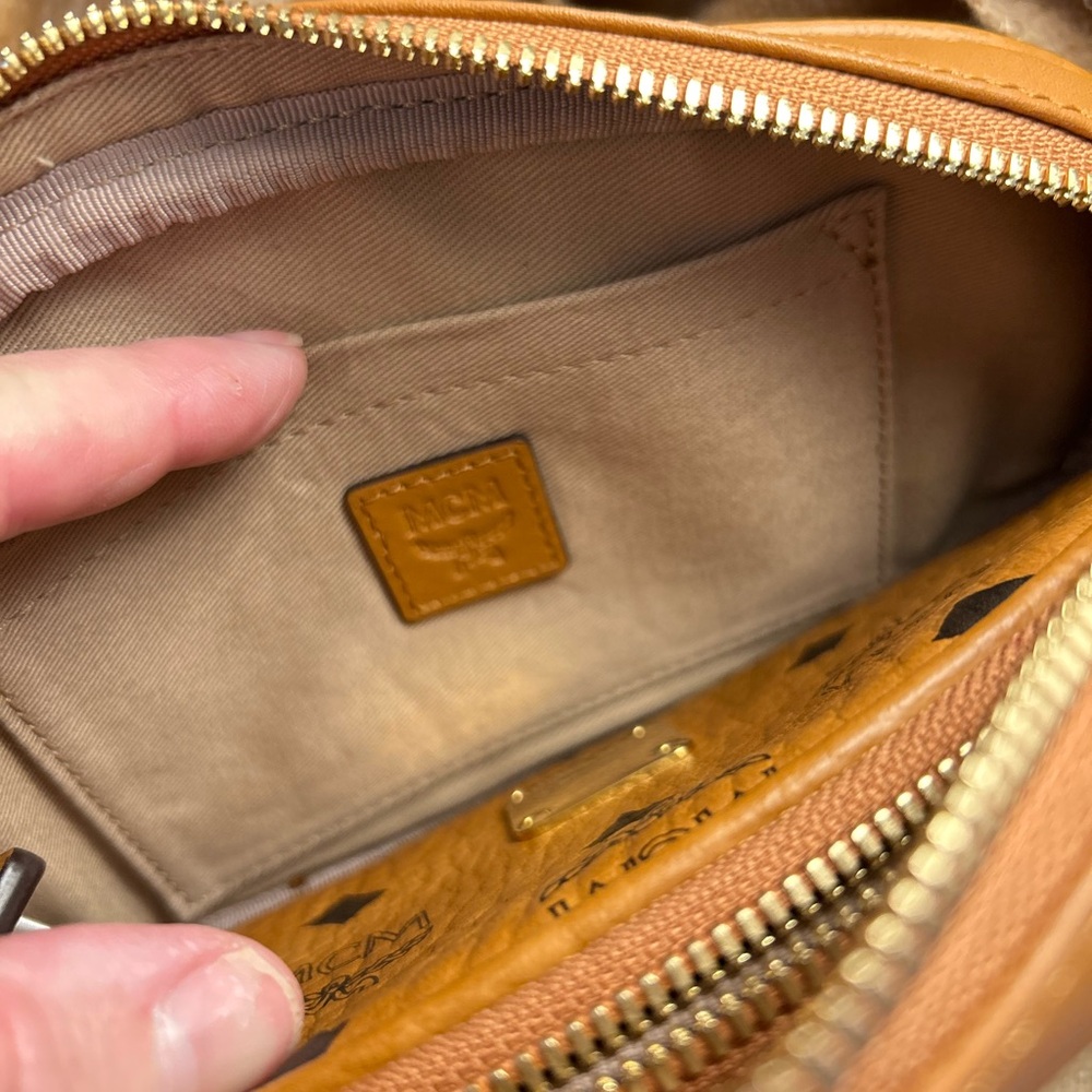 MCM Triple Pouch Signature Visetos Crossbody in Cognac - Picture 4 of 16